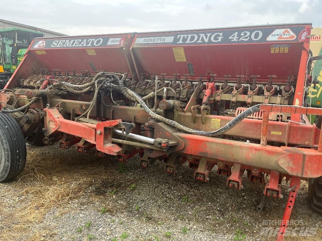 Semeato TNDG 420 Drills