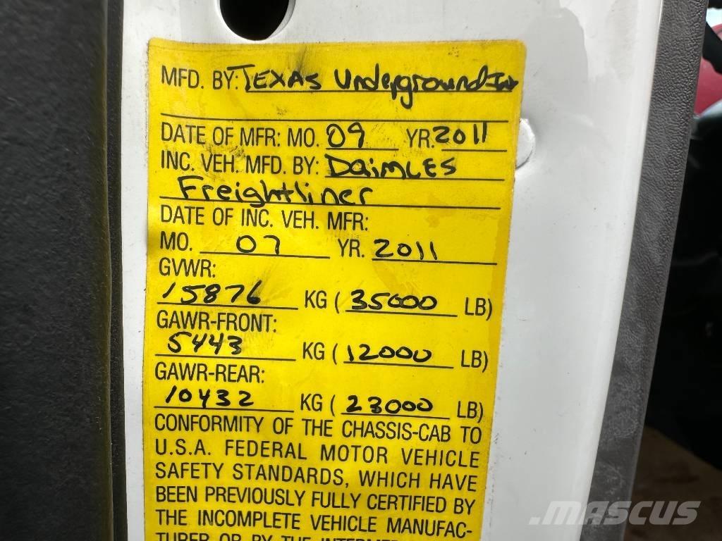 Freightliner M2 Combi / vacuum trucks