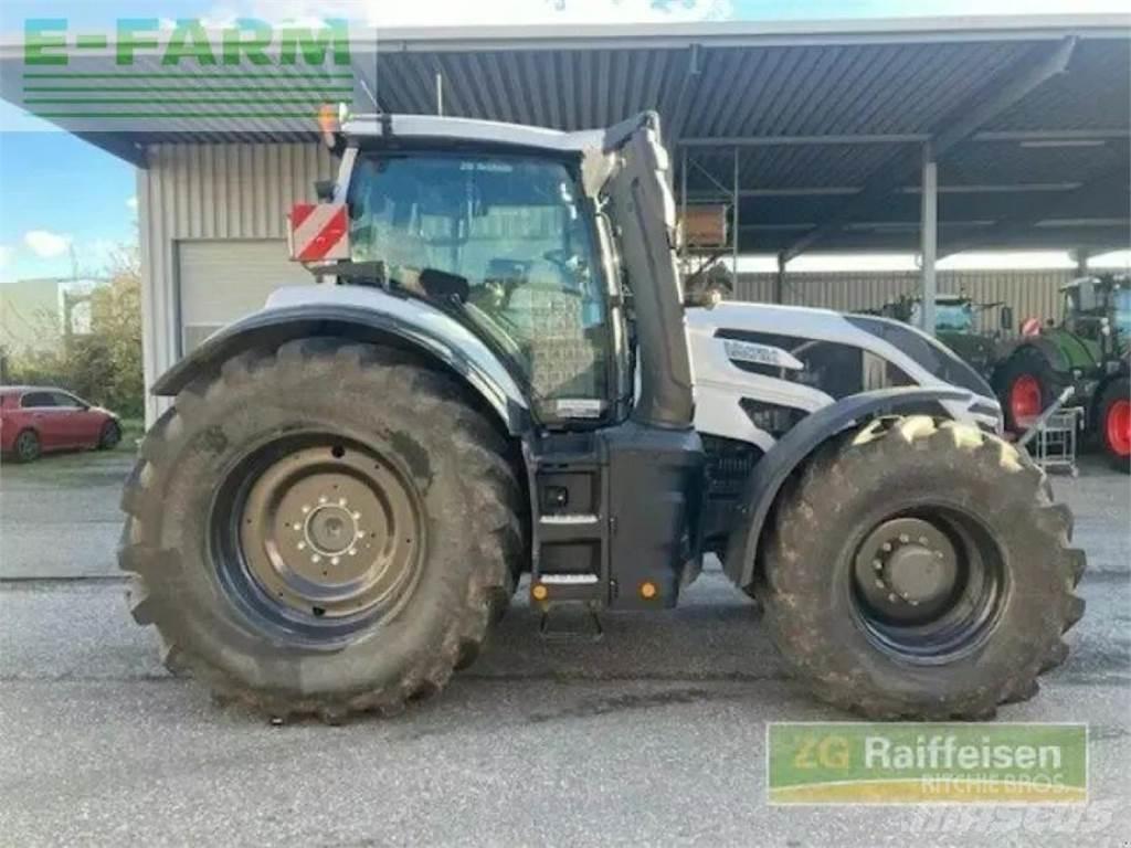 Valtra q265 Tractors
