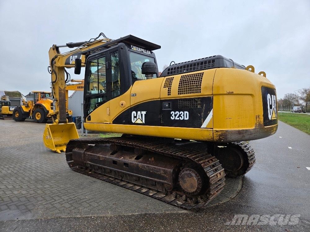 CAT 323DL Crawler excavators