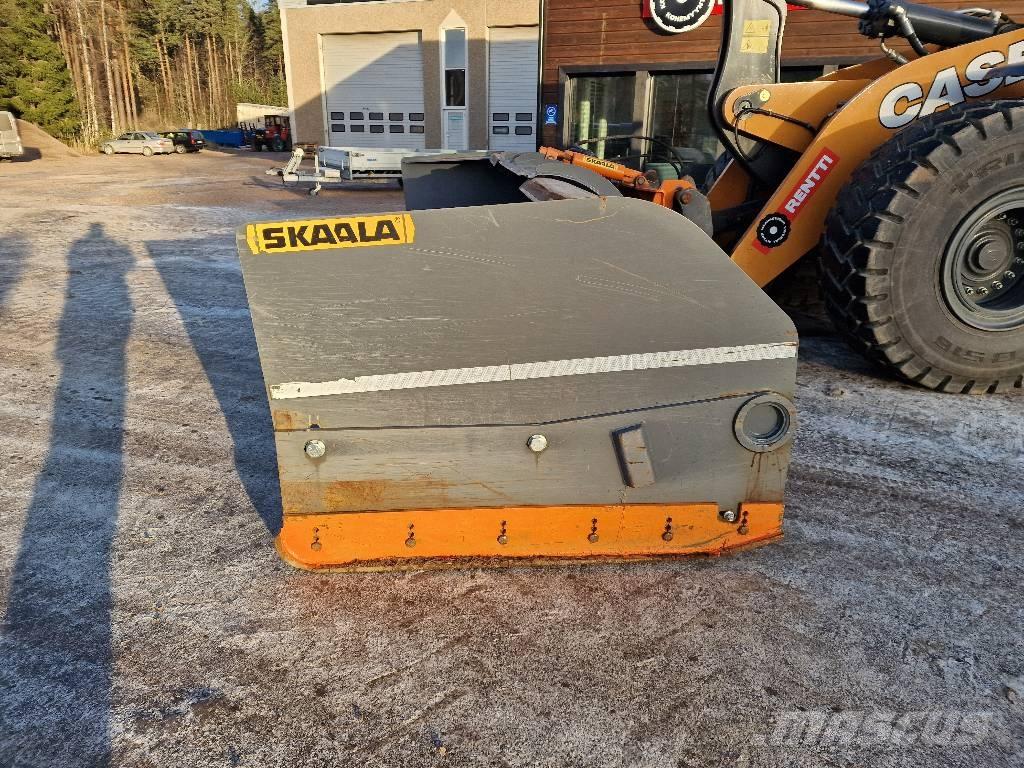Skaala 30-58 TRA Snow blades and plows