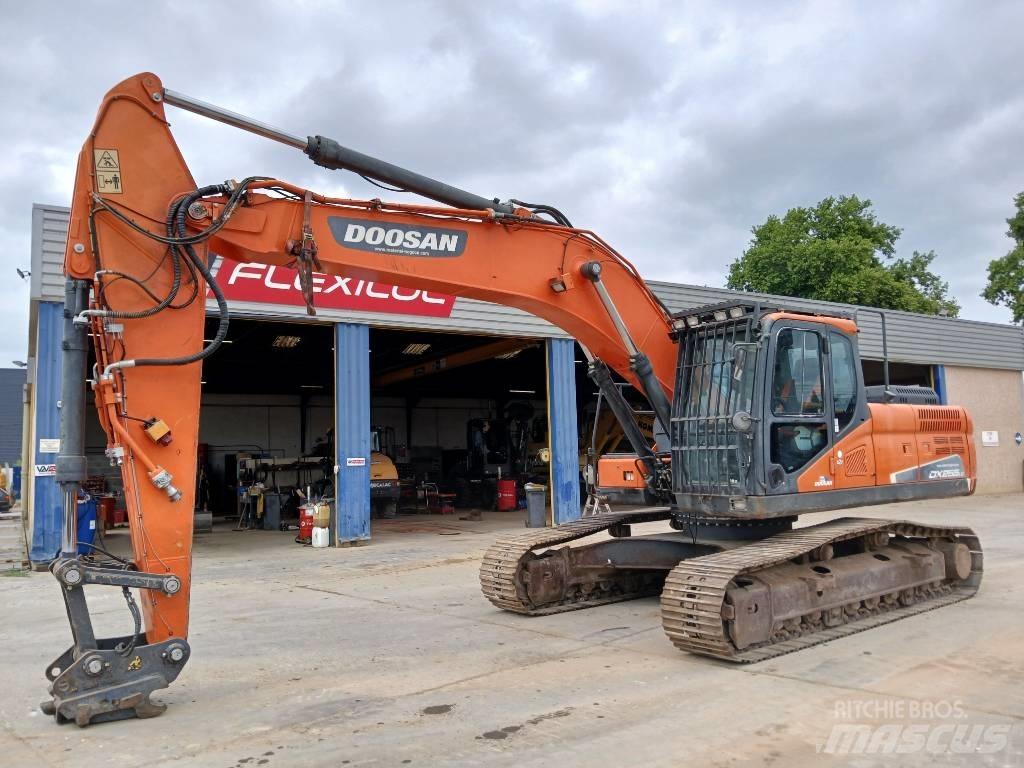 Doosan DX 255 LC Crawler excavators