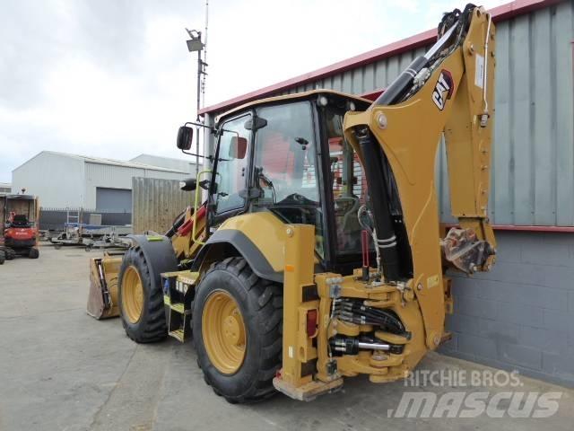 CAT 444 Backhoe loaders
