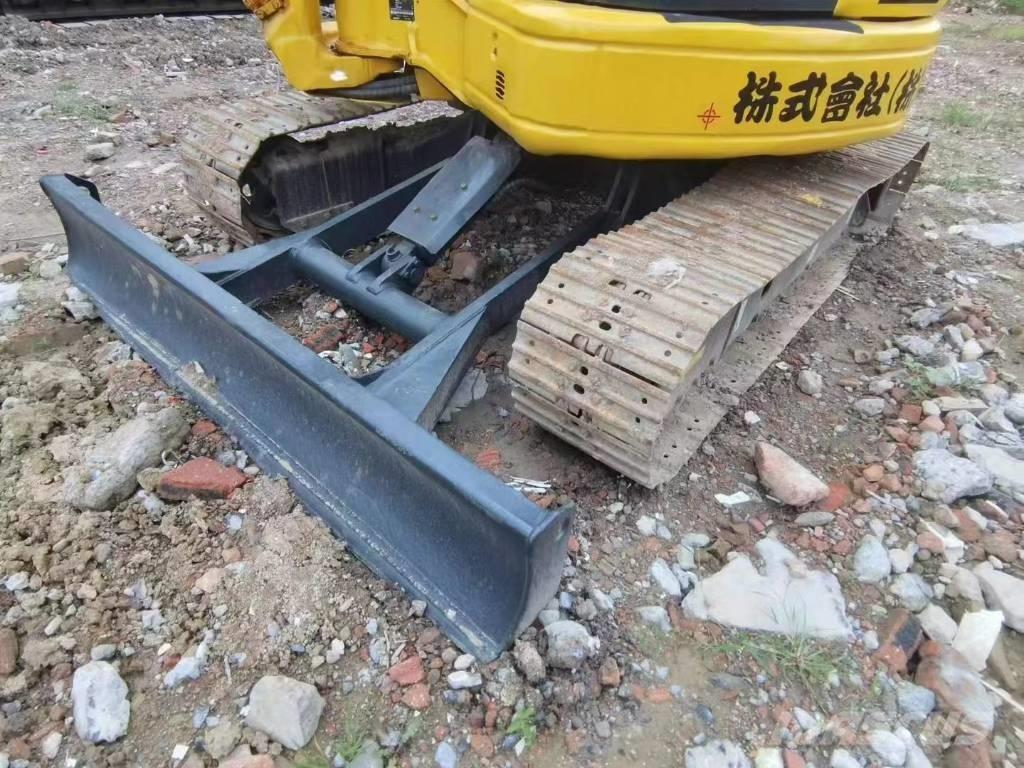 Komatsu PC40 Mini excavators < 7t (Mini diggers)