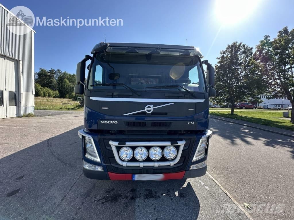 Volvo FM 460 Hook lift trucks