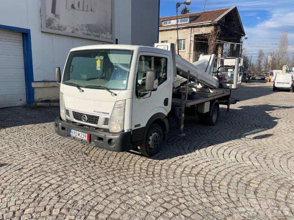 VERSALIFT VTX-240 Truck & Van mounted aerial platforms