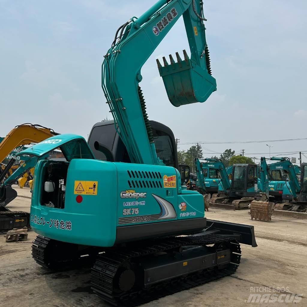 Kobelco 75 Crawler excavators