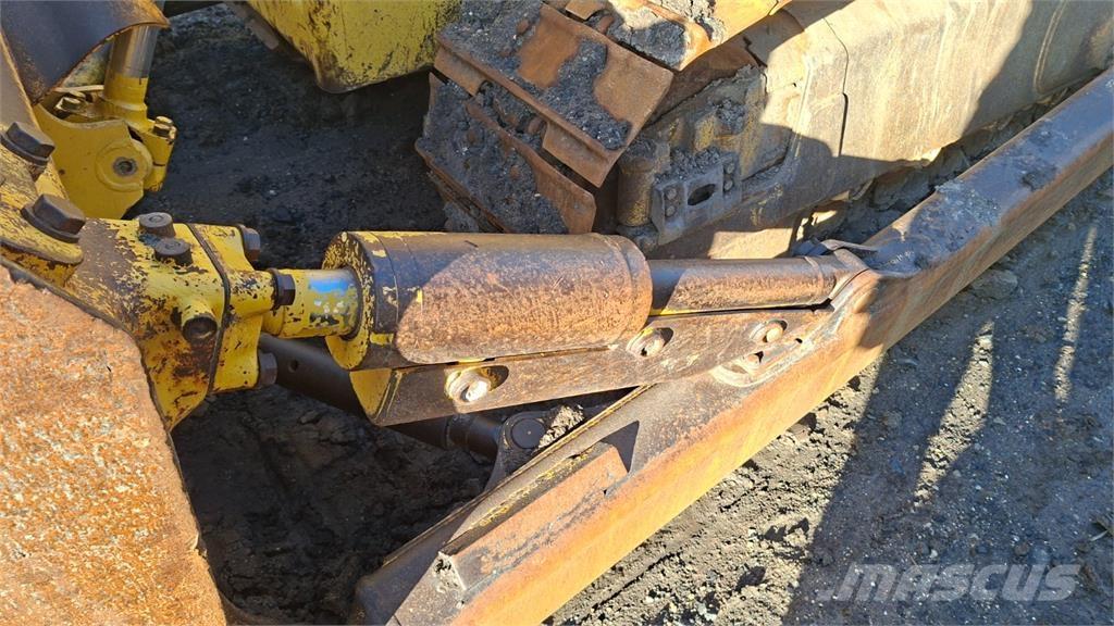 Komatsu D65 EX17 Construction - Others