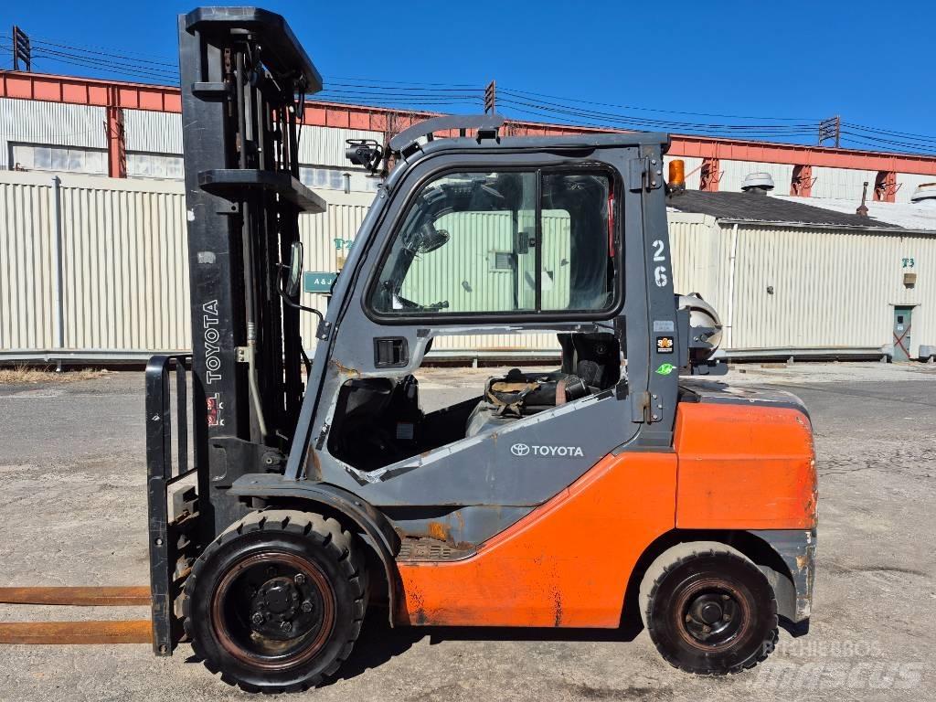 Toyota 8 FGU 32 Forklift trucks - others