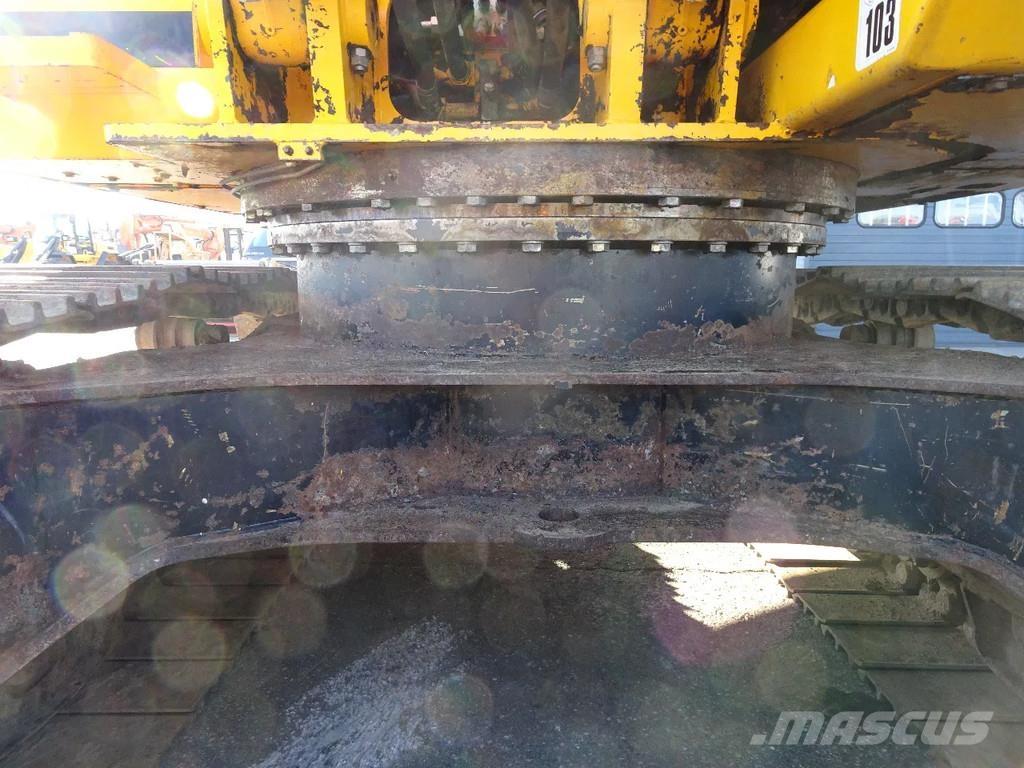 JCB JS180 Crawler excavators