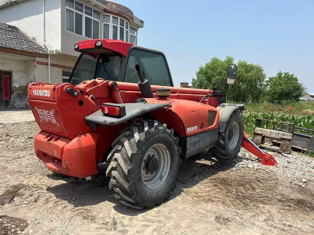 Manitou MT 1740 SL T Skid steer loaders