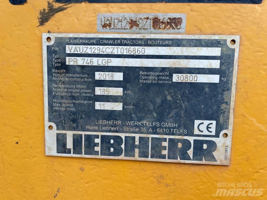 Liebherr PR 746 Crawler dozers