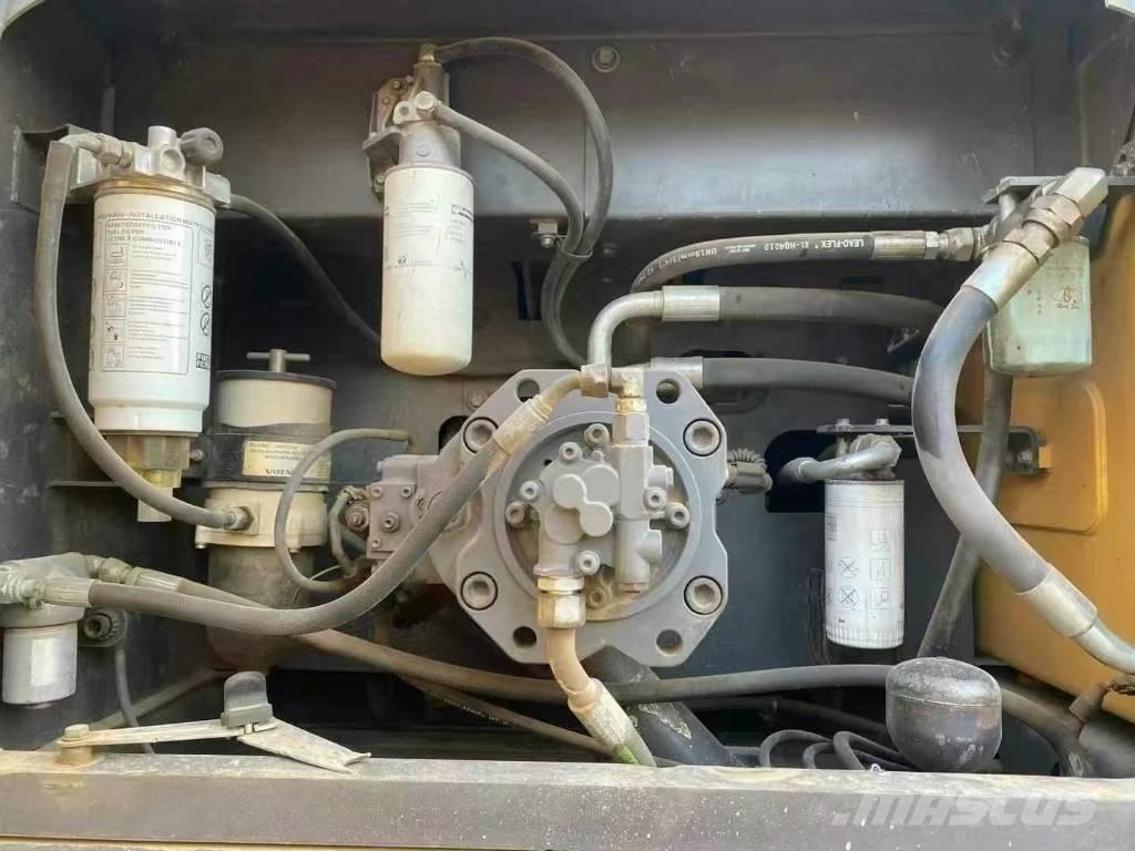 Volvo EC 350DL Crawler excavators