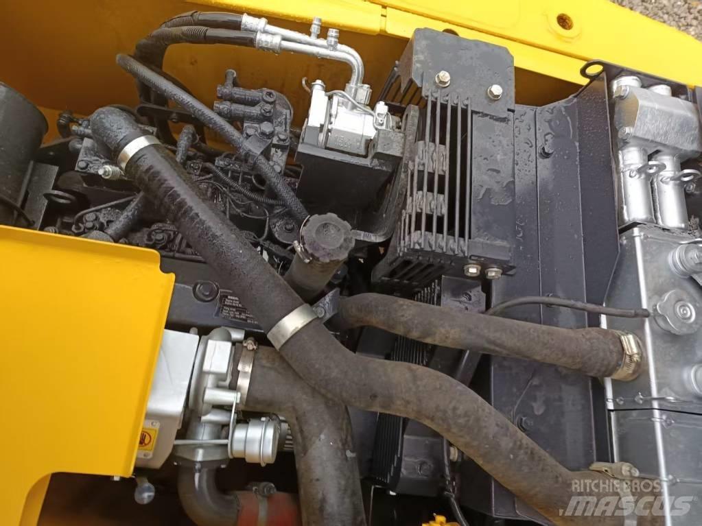 Komatsu PC130 Crawler excavators