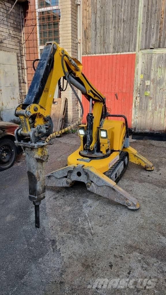 Brokk 90 Demolition excavators