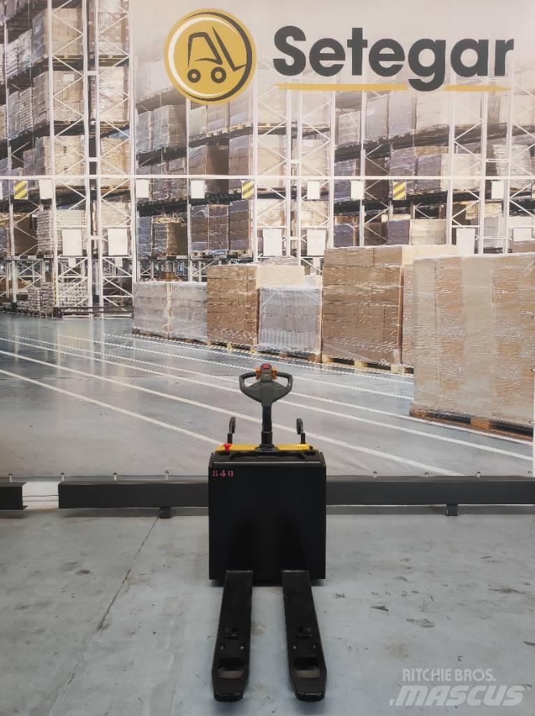 Yale MP20X UX Low lifter with platform