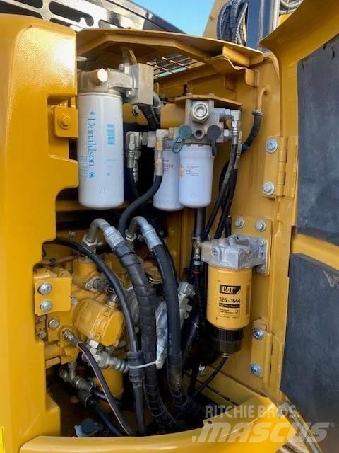 CAT 313 Crawler excavators