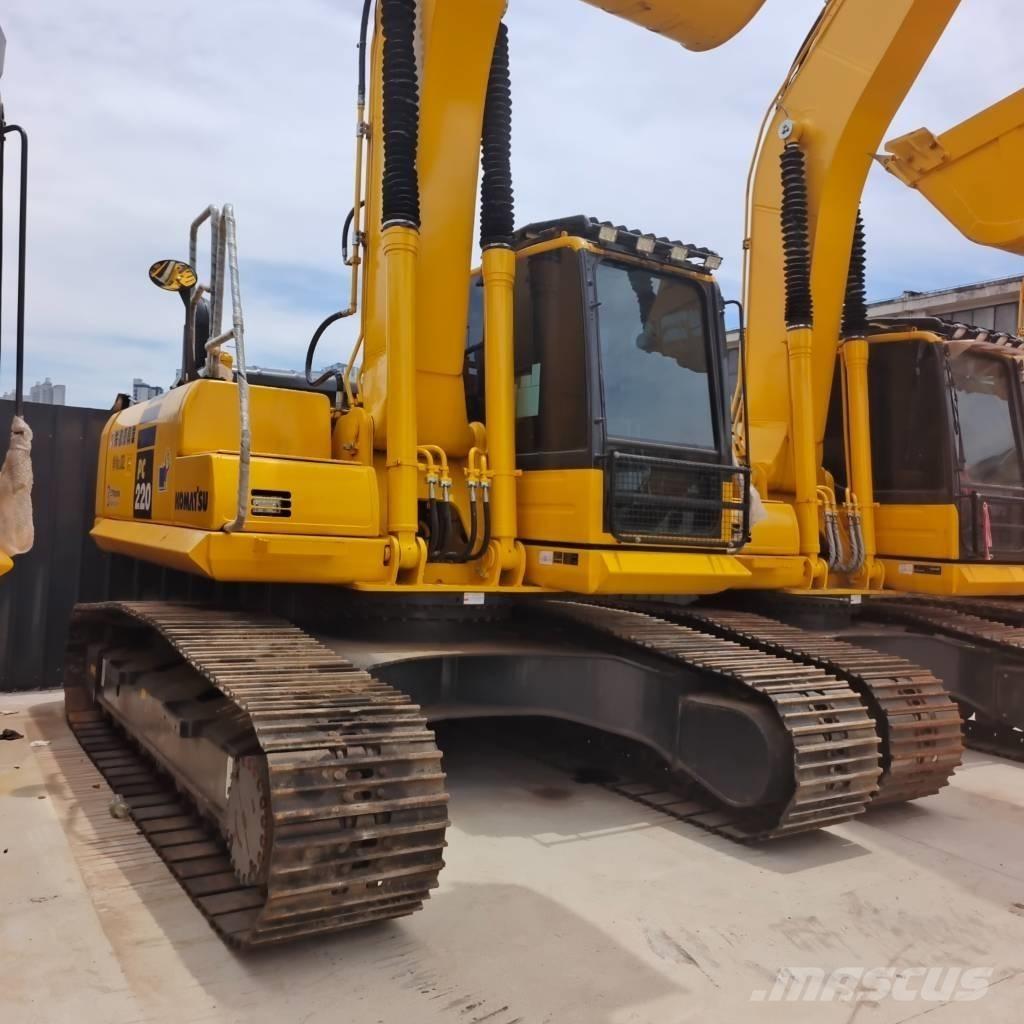 Komatsu PC 220 Crawler excavators