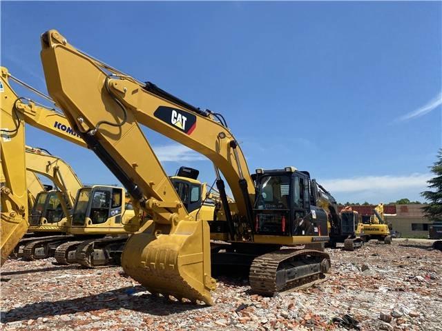 CAT 326D Crawler excavators