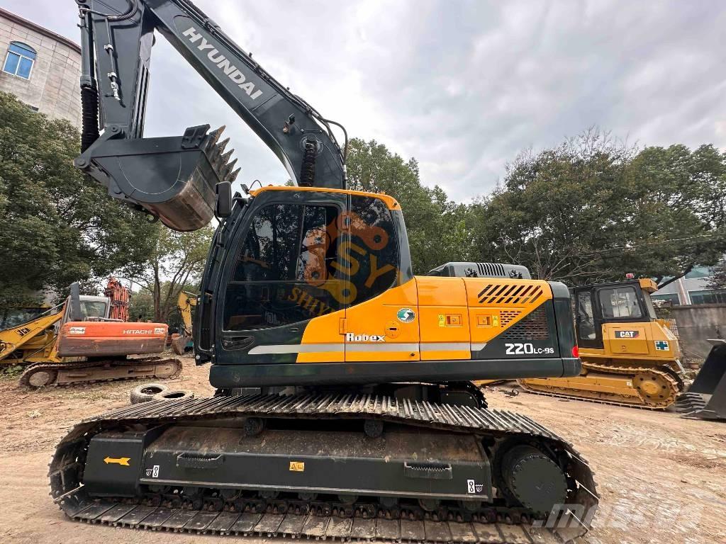 Hyundai Robex 220-9S Crawler excavators