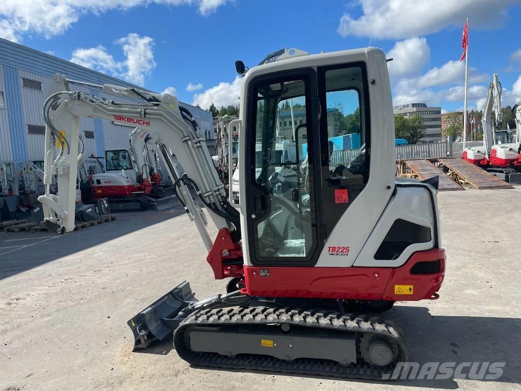 Takeuchi TB 225 Mini excavators < 7t (Mini diggers)