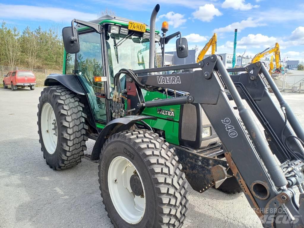 Valtra A 85 Tractors