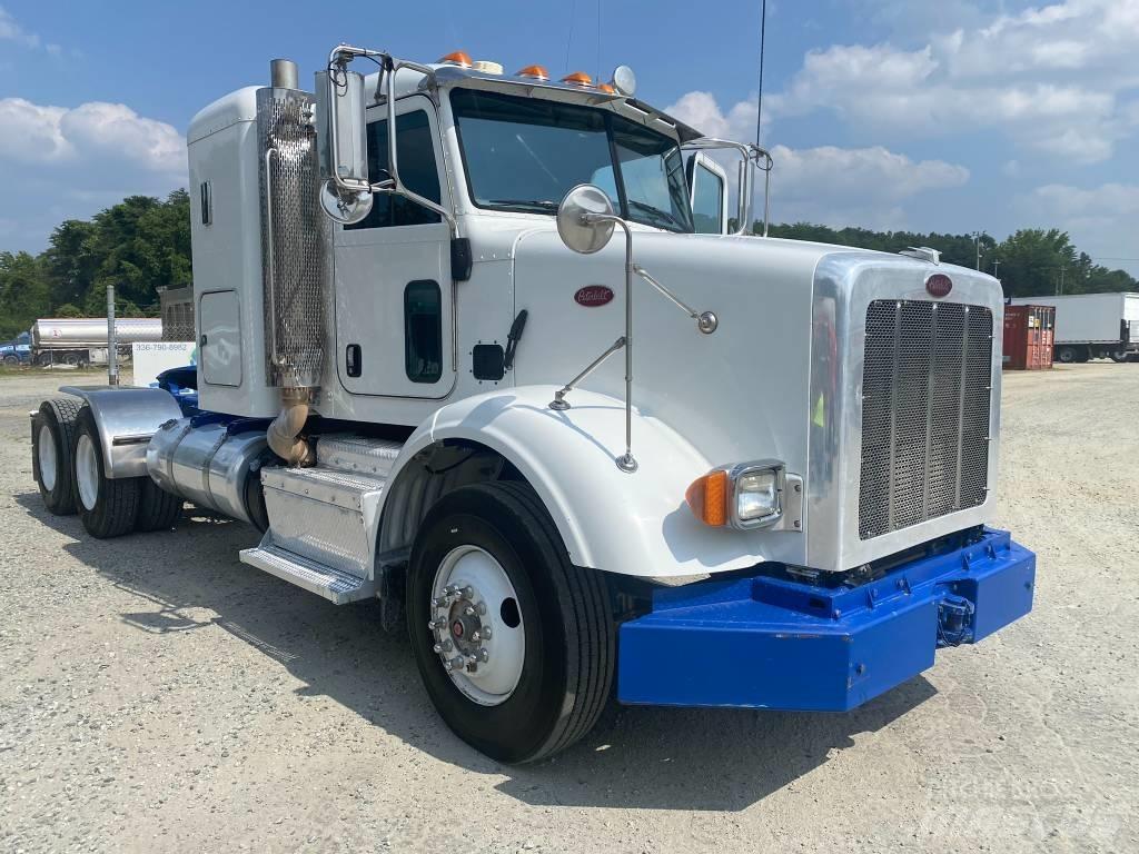 Peterbilt 365 Tractor Units