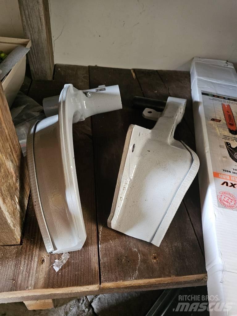 Log Max 928 Harvester heads