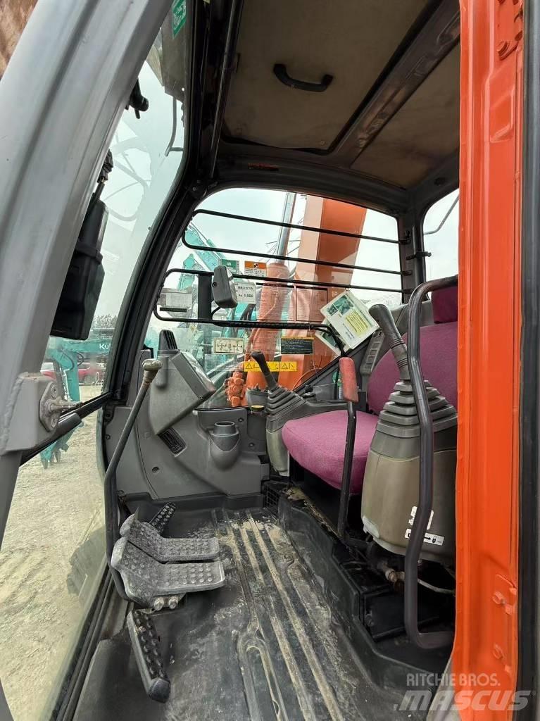Hitachi ZX 75 US Midi excavators  7t - 12t