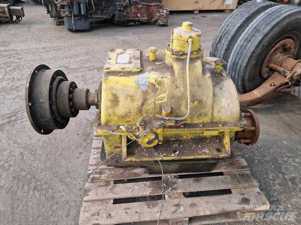 Reintjes WUO 210 Transmission