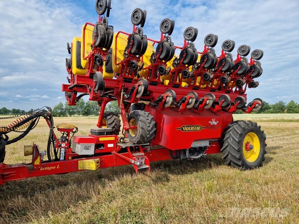 Väderstad Tempo L16 Precision sowing machines