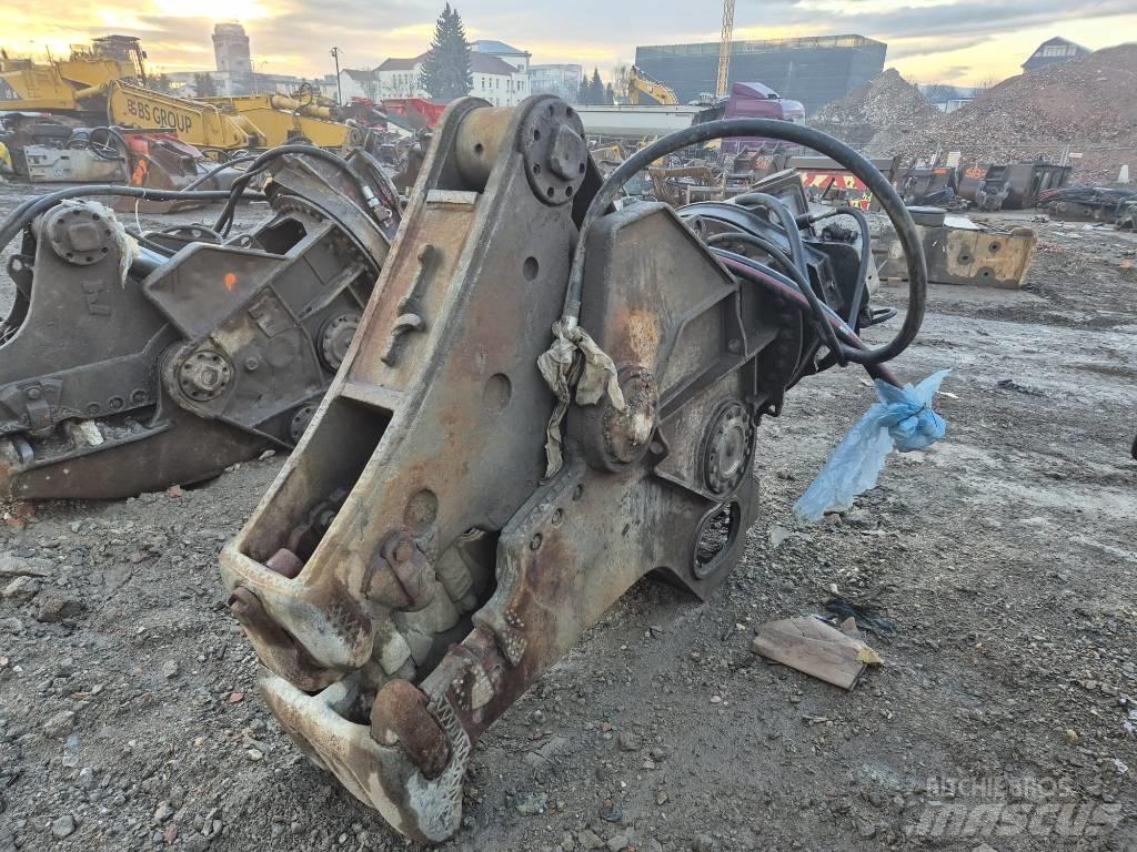 Verachtert VHC 40 Pulveriser  (Demolition Crusher ) 