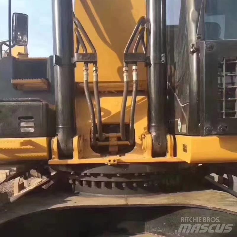 CAT 340 Crawler excavators