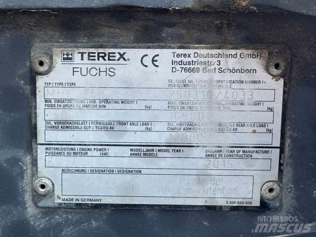 Fuchs MHL 250 E Waste / industry handlers