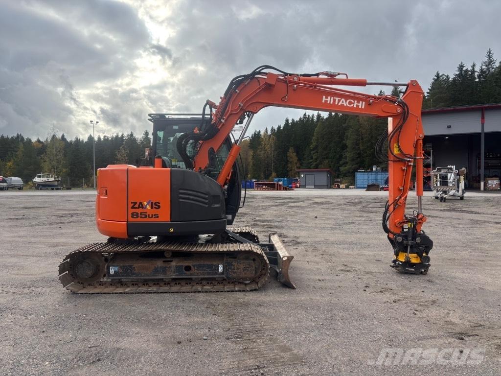 Hitachi ZX 85 US-5A Midi excavators  7t - 12t
