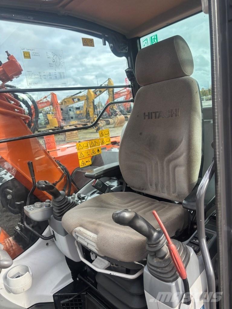 Hitachi ZX 85 US-5A Midi excavators  7t - 12t