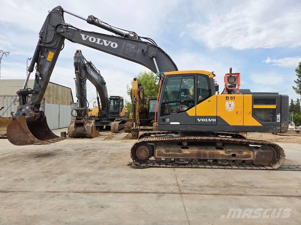 Volvo EC 220 E Crawler excavators