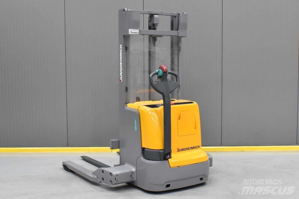 Jungheinrich EJC B12 Pedestrian stacker