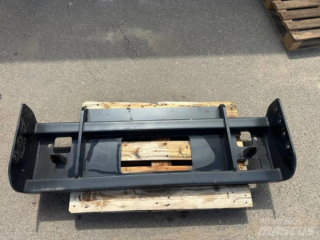 Rauch Axeo 18.1 Sand and salt spreaders