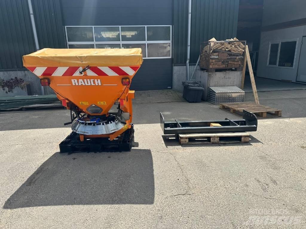 Rauch Axeo 18.1 Sand and salt spreaders