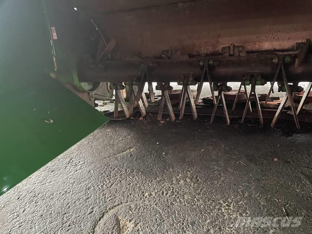 John Deere 388 Mower-conditioners
