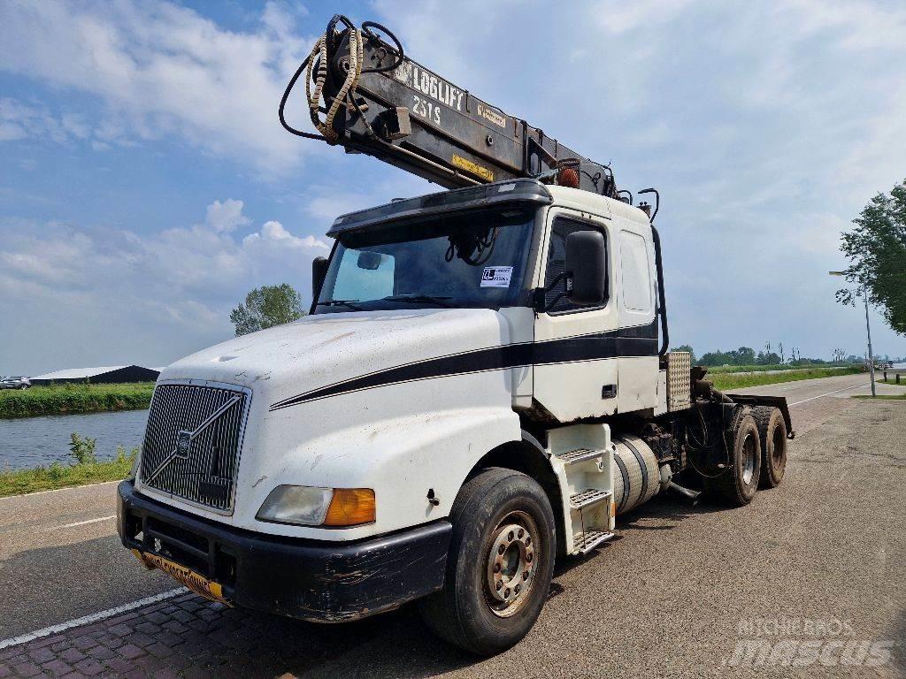Volvo NH12.460 Tractor Units