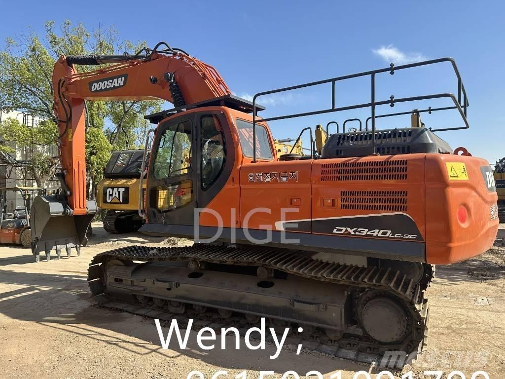 Doosan DX 340 Midi excavators  7t - 12t