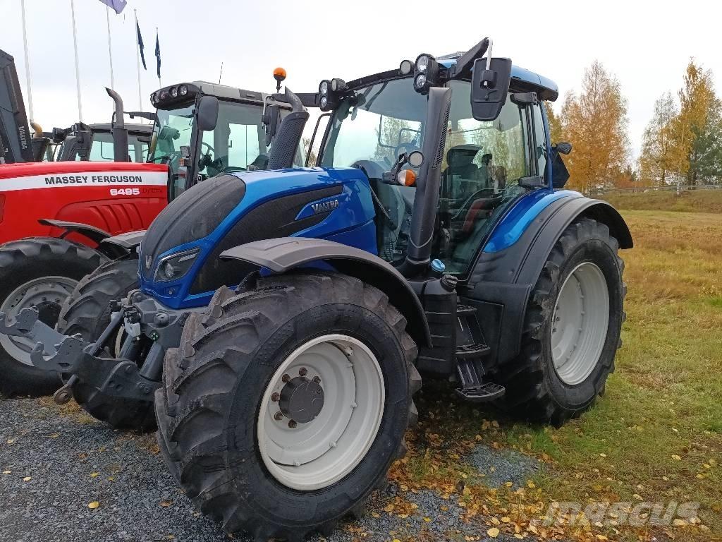Valtra N174 E versu Tractors
