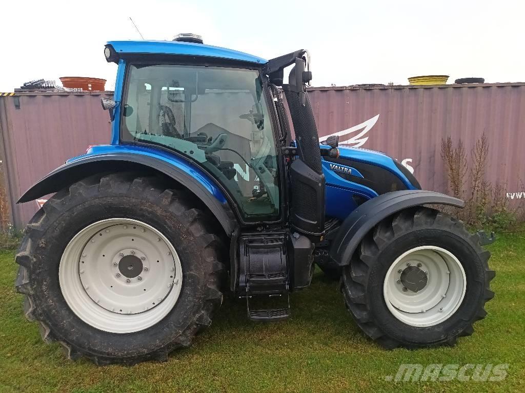 Valtra N174 E versu Tractors