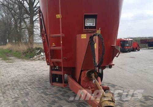 RMH Mixell 24 Mixer feeders