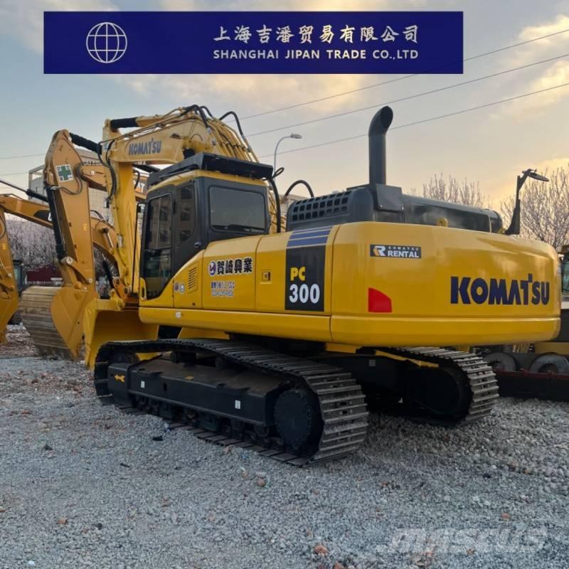 Komatsu PC 300 Crawler excavators