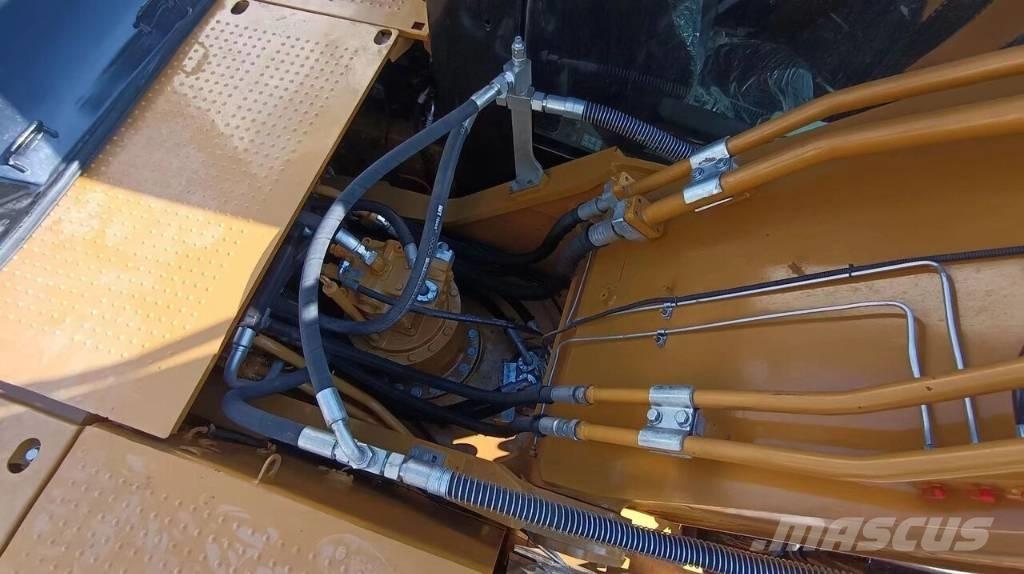 CAT 330 Crawler excavators