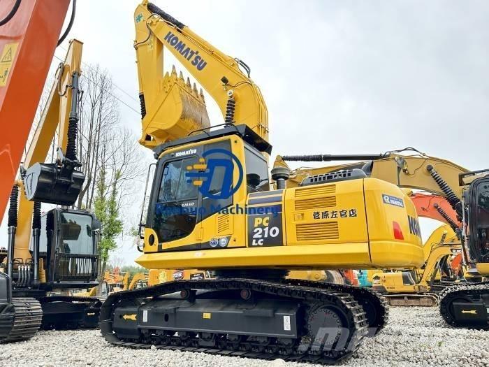 Komatsu PC 210-8 Crawler excavators
