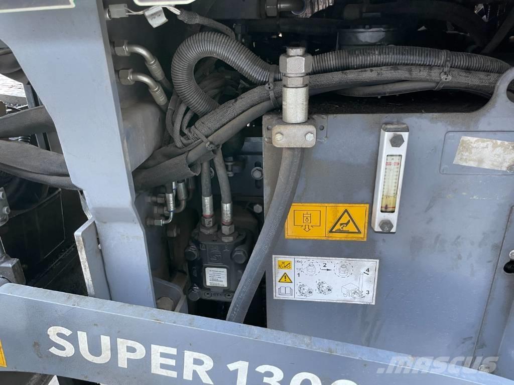 Vögele SUPER 1300-3I Asphalt pavers
